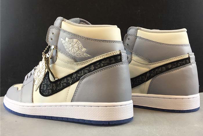 AIR JORDAN AJ7 TOPAZ MIST 442960-104