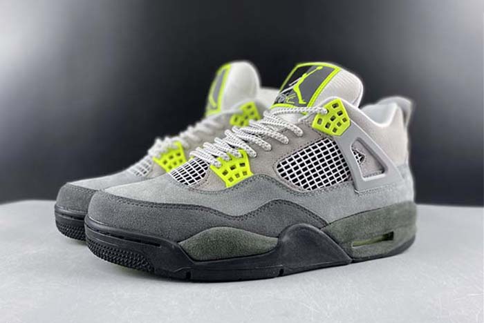 AIR JORDAN 4 SE “NEON”