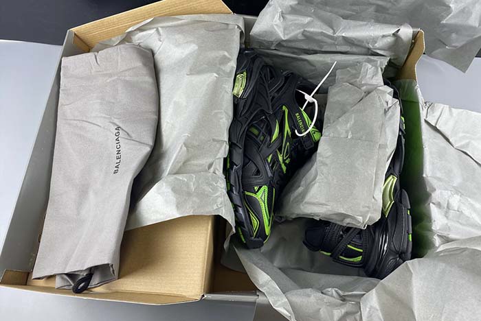 Ba*len*cia*ga sneaker tess.s.gomma 4.0 green black