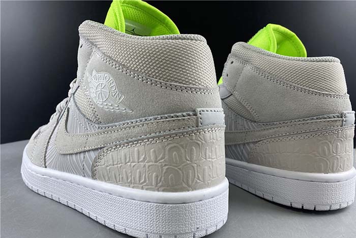 Air Jordan 1 Mid  CV3018-001