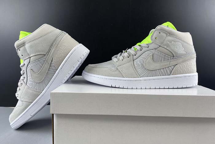 Air Jordan 1 Mid  CV3018-001