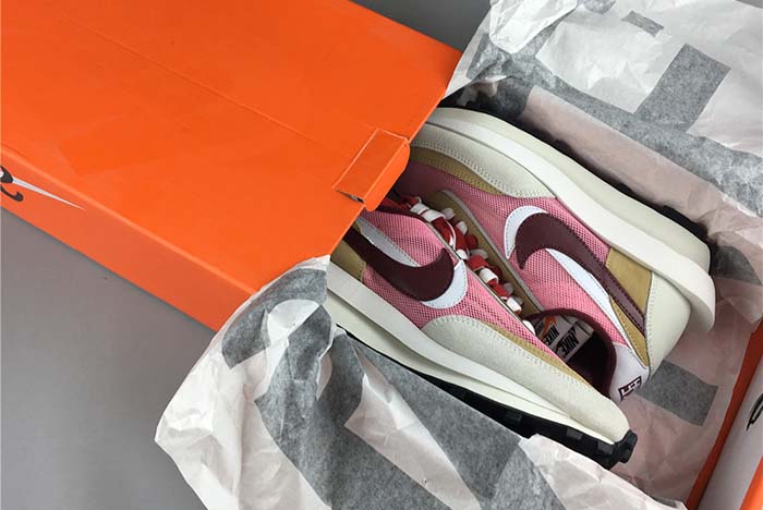Sacai x Nike LVD Waffle Daybreak--BV0073-500