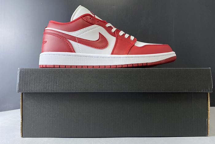 Air Jordan 1 Low Gym 553558-611