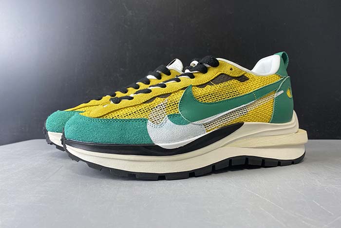 Sacai x Nike Pegasua Vaporfly Yellow Green HUO CI9928-300