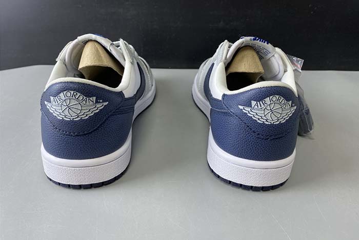 Air Jordan 1 Low CW8576-200