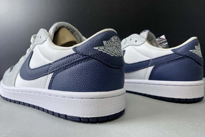 Air Jordan 1 Low CW8576-200