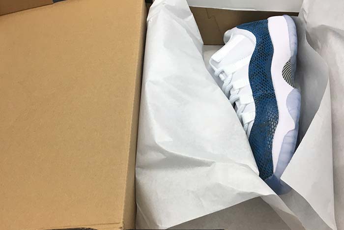 Air Jordan 11 Low “Navy Blue Snakeskin  CD6846-102
