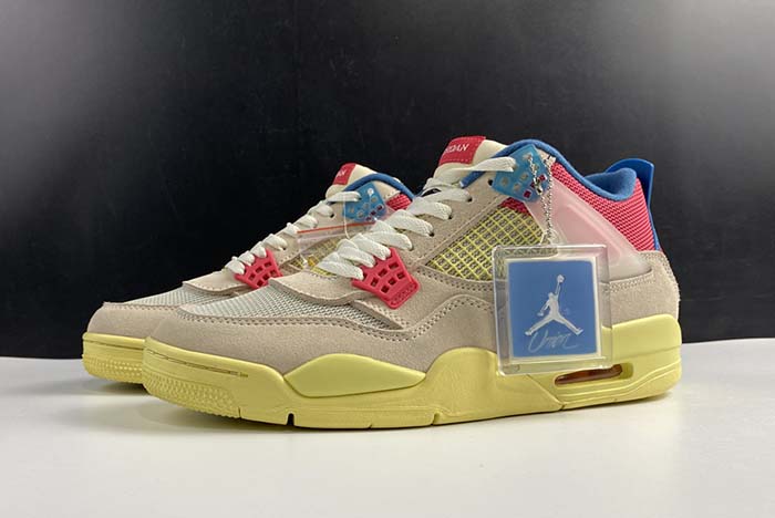 AIR JORDAN 4 RETRO UNION “GUAVA ICE” DC9533-800