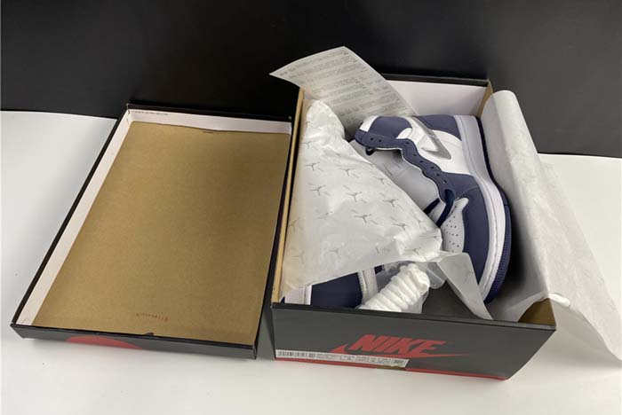 Air Jordan 1 High OG CO.JP “MIDNIGHT NAVY” DC1788-100