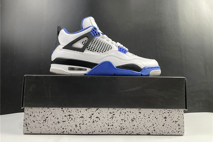 AIR JORDAN 4 RETRO