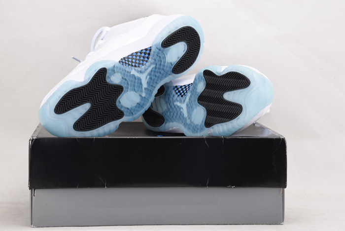 AIR JORDAN AJ7 TOPAZ MIST 442960-104