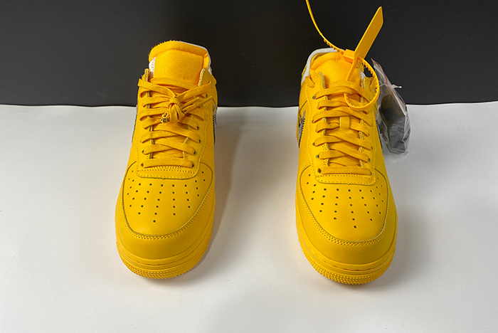 Nike Air Force 1 Low Off-White  University Gold Metallic Silver DD1876-700