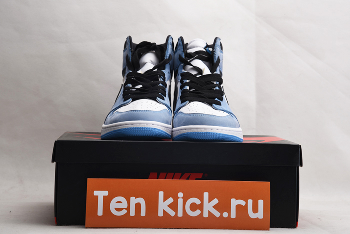 AIR JORDAN 1 High OG “UNIVERSITY BLUE” 555088-134