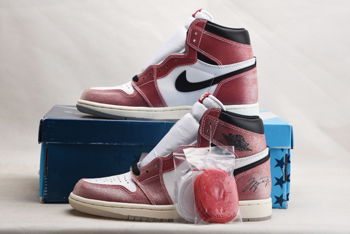 TROPHY ROOM X AIR JORDAN 1 High OG SP 
