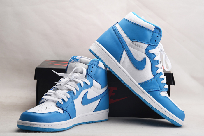 Air Jordan 1 Retro High OG “UNC” 555088-117