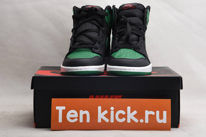 Air Jordan 1 Retro High OG Pine Green