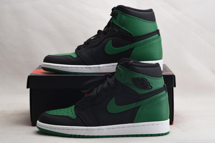 Air Jordan 1 Retro High OG Pine Green