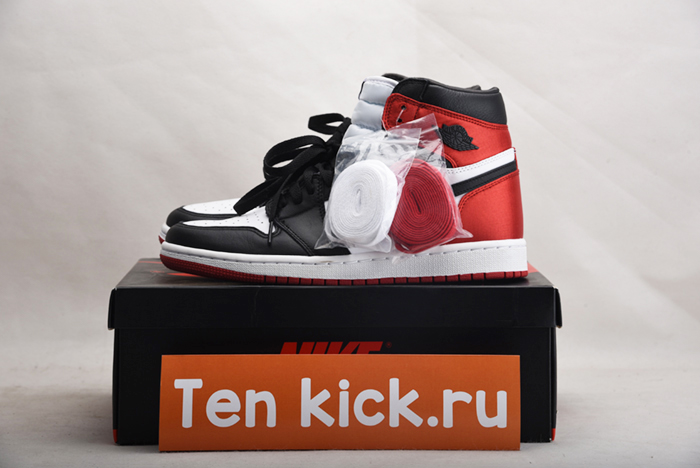 JORDAN 1 RETRO HIGH SATIN BLACK TOE - CD0461-016