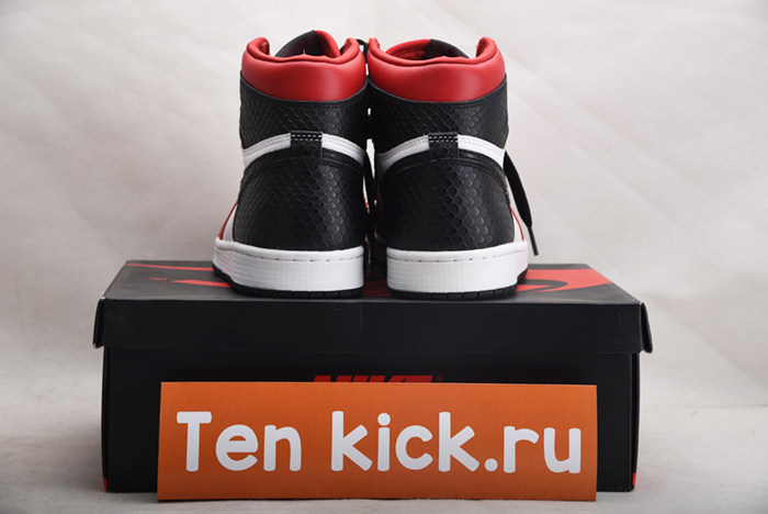 Air Jordan 1 High OG WMNS “Satin Snake” CD0461-601
