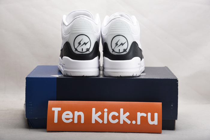 AIR JORDAN 3 SP “WHITE/BLACK DA3595-100