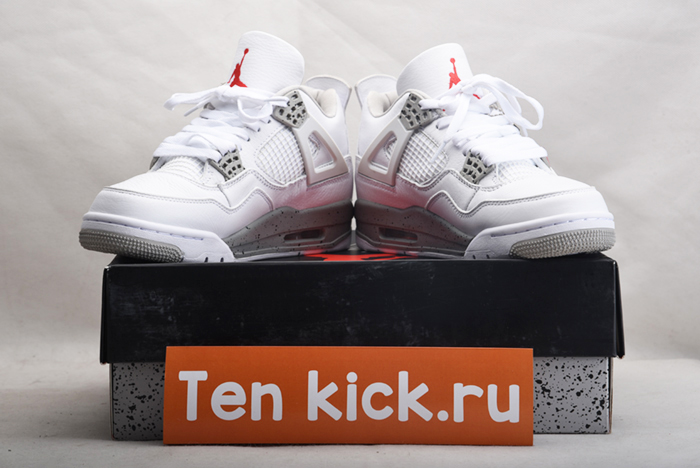 Jordan 4 Retro White Oreo (2021) CT8527-100
