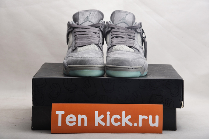 KAWS x Air Jordan 4 “Cool Grey” 930155-003