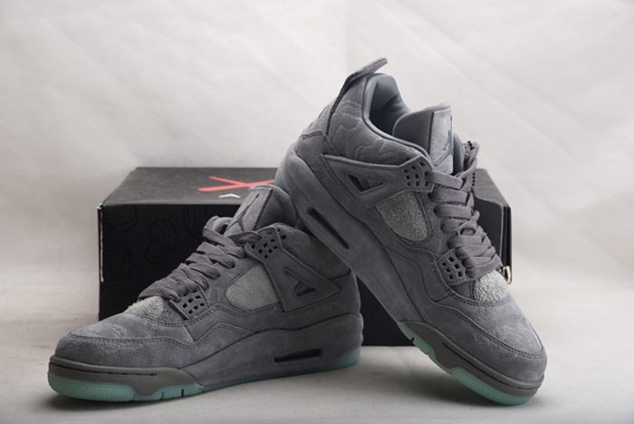 KAWS x Air Jordan 4 “Cool Grey” 930155-003