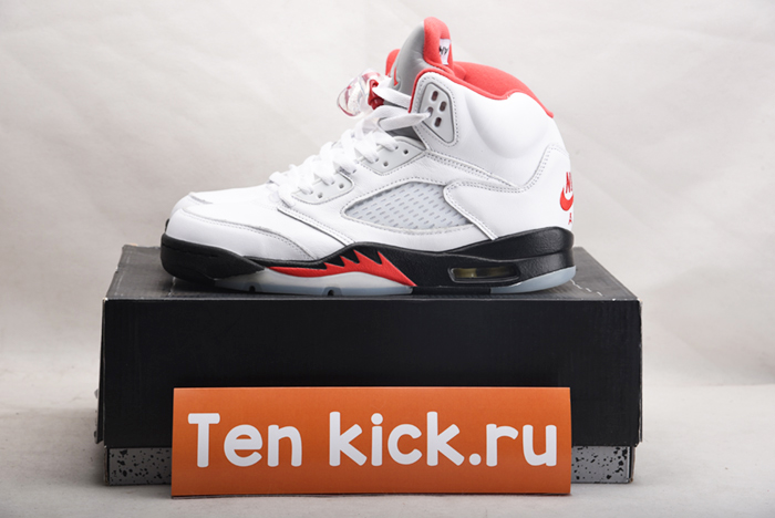 Air Jordan 5 “Fire Red”2020  DA1911-102
