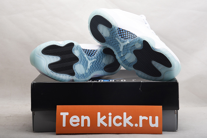 AIR JORDAN 11 RETRO LOW LEGEND BLUE AV2187-117