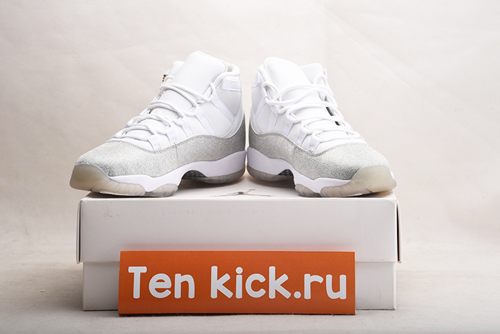 JORDAN 11 RETRO WHITE METALLIC SILVER - AR0715-100