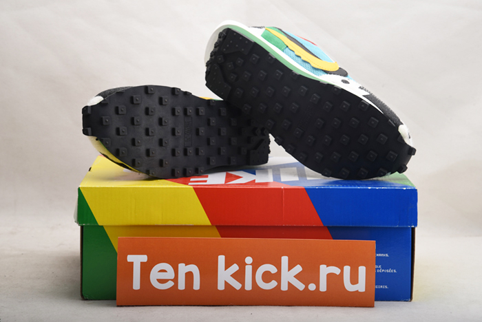 Sacai X Nike LVD WAFFLE CN8899-006