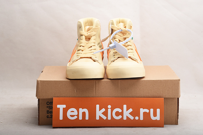 Off-White  x Nike Blazer Studio Mid 