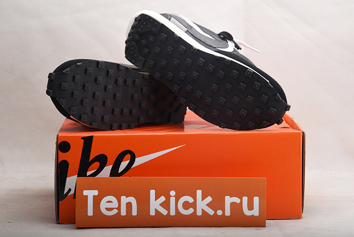 NIKE LD WAFFLE SACAI BLUE MULTI - BV0073-001