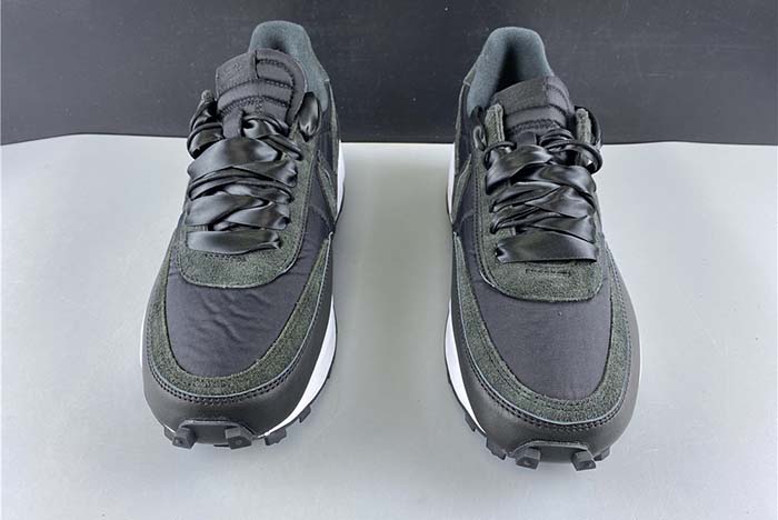 NIKE LD WAFFLE SACAI BLACK NYLON BV0073-002