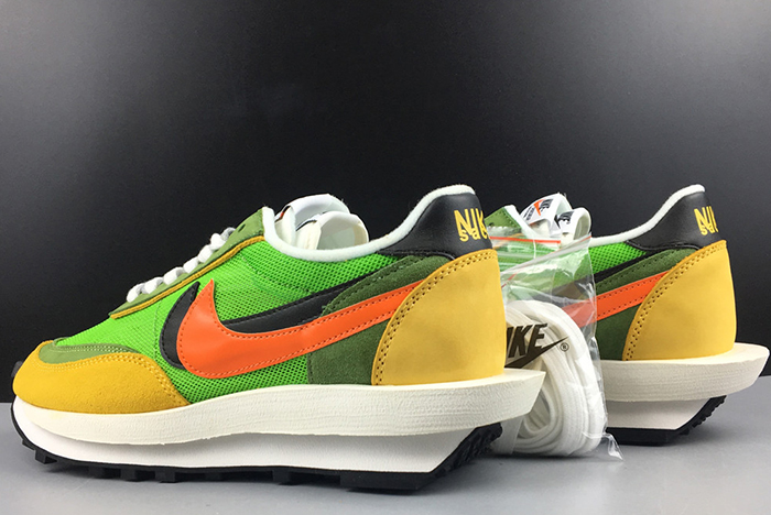 NIKE LD WAFFLE SACAI GREEN MULTI - BV0073-300