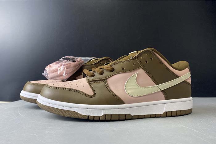 NIKE STüSSY XDUNK LOW PRO SB “CHERRY“ ” 304292-671