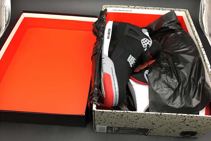 Jordan 4 Bred/ Black Cement (2019) - 308497-060