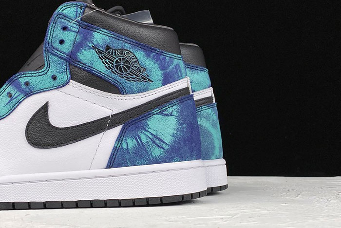 WMNS AIR JORDAN 1 HIGH OG CD0461-100