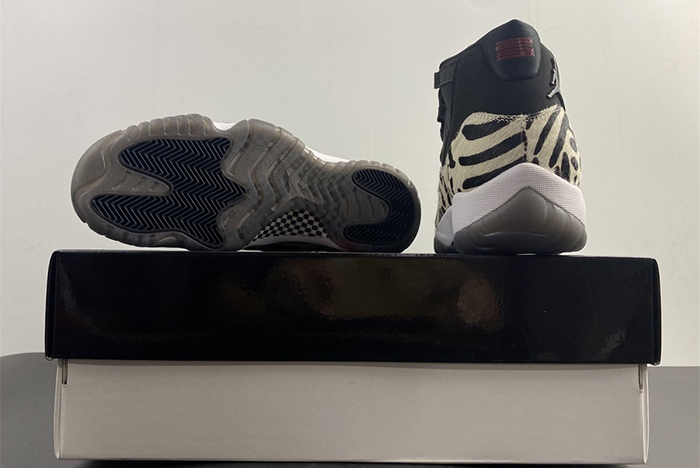 AIR JORDAN AJ7 TOPAZ MIST 442960-104