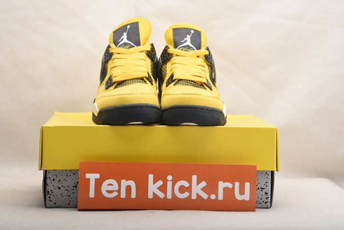 Jordan 4 Retro CT8527-700