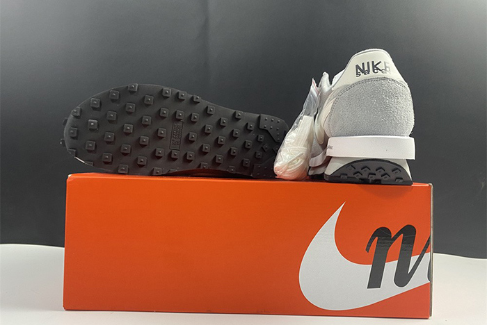 Nike LD Waffle SF sacai Fragment Grey DH2684-001