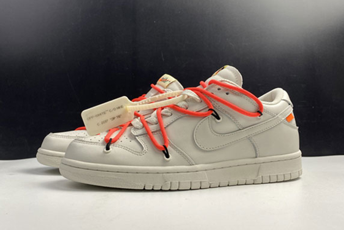 Off-White  x Nike Dunk Low CT0856- 900