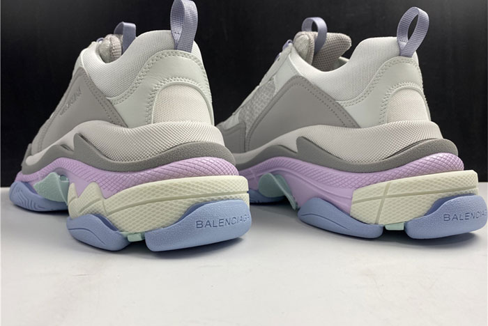 BALENCIAGE TRIPLE TRAINER 536737 W2FW1 1977