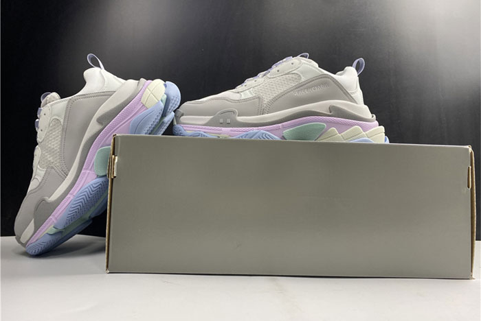 BALENCIAGE TRIPLE TRAINER 536737 W2FW1 1977