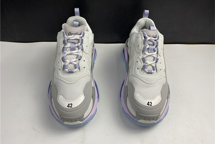 BALENCIAGE TRIPLE TRAINER 536737 W2FW1 1977