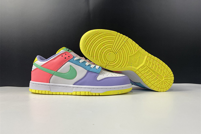Nike Dunk Low SE Easter Candy(W) DD1872-100