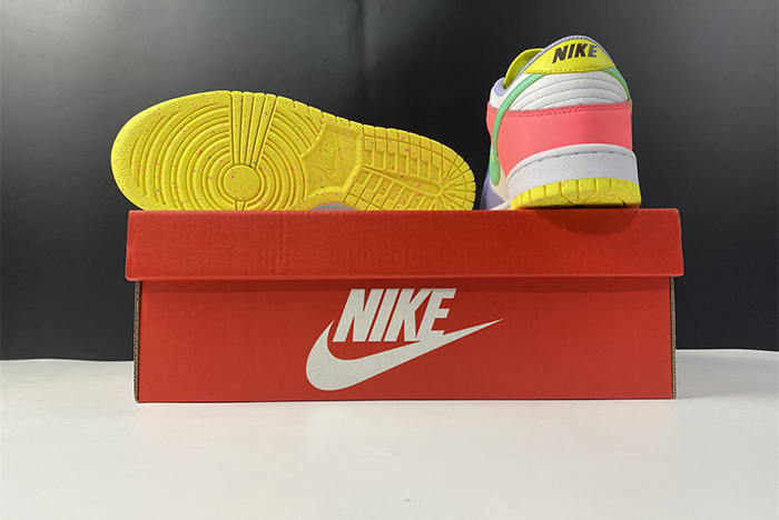 Nike Dunk Low SE Easter Candy(W) DD1872-100
