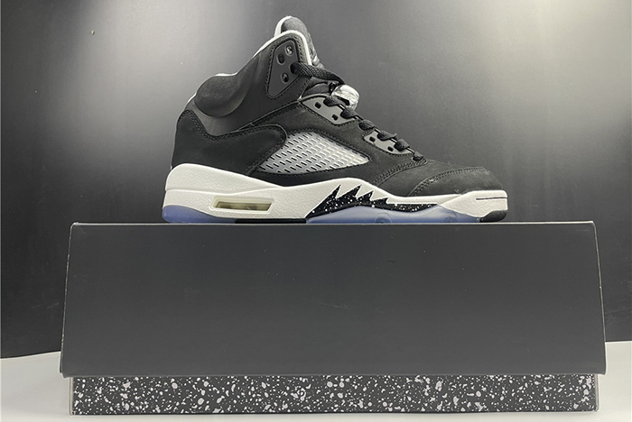 Air Jordan 5 Retro Oreo 136027-035