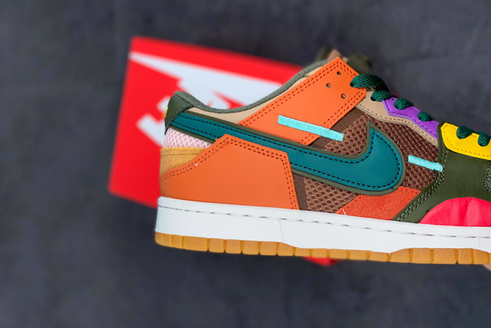 Nike Dunk Low Scrap