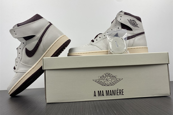 Jordan 1 Retro High OG A Ma Maniére DO7097-100